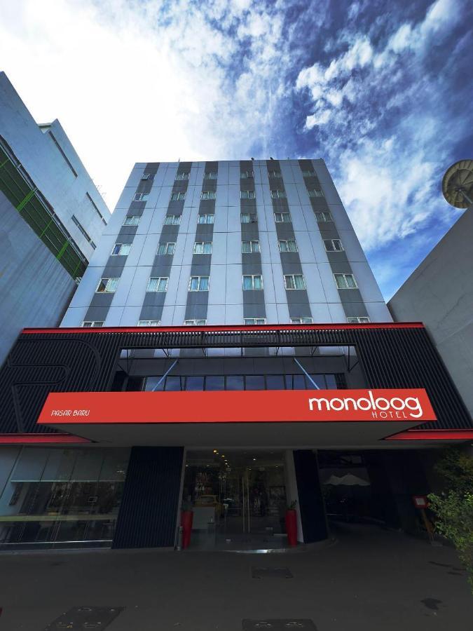 Monoloog Hotel Bekasi Buitenkant foto