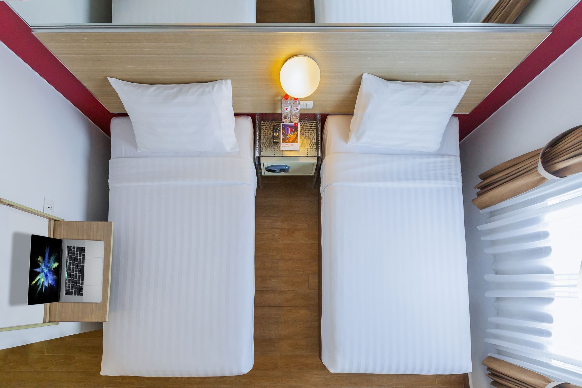 Monoloog Hotel Bekasi Buitenkant foto